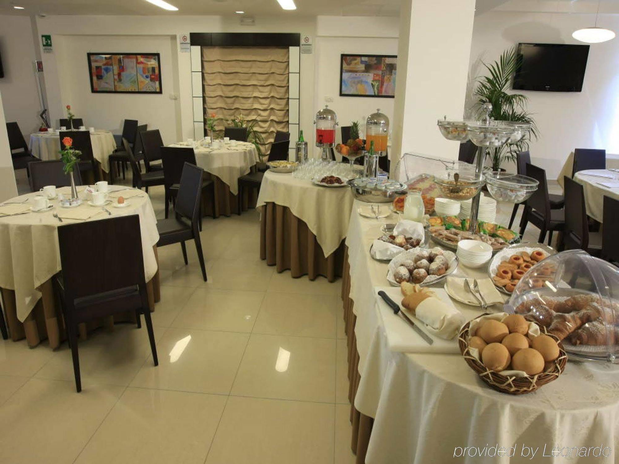 La Costiera Hotel Varcaturo Bagian luar foto